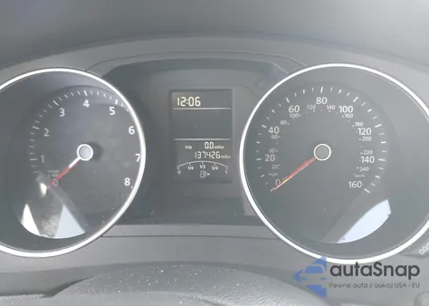 2018 Volkswagen Jetta 1.4T S z USA, uszkodzony, nr VIN 3VW2B7AJ8JM229556